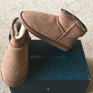 EMU Australia boots
